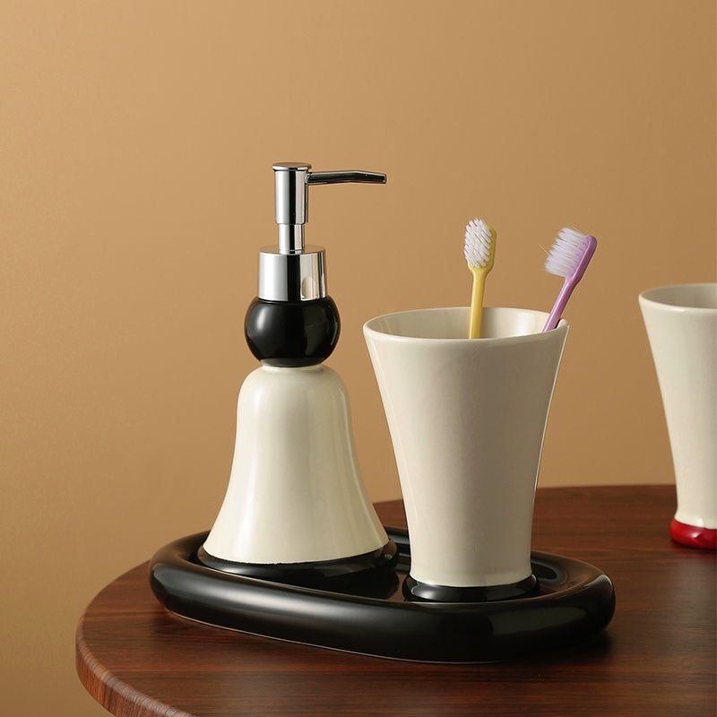 زجاجة سيراميك للوشن في الحمام، - مراجعة Home Bathroom Ware وسعره